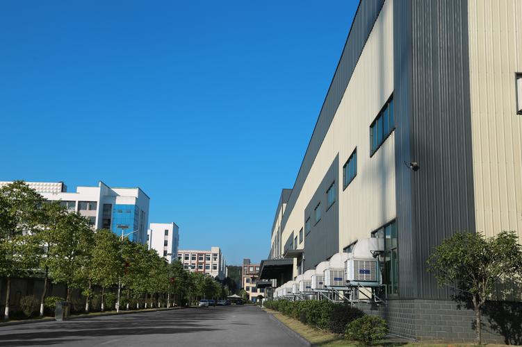 匠心铸梦——周清泉与他的机电研发之路
